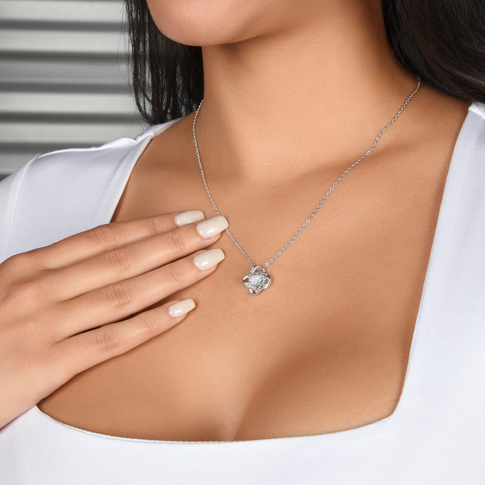 To My Beautiful Mom - Eternal Love Knot Necklace - Mother's Day Gift